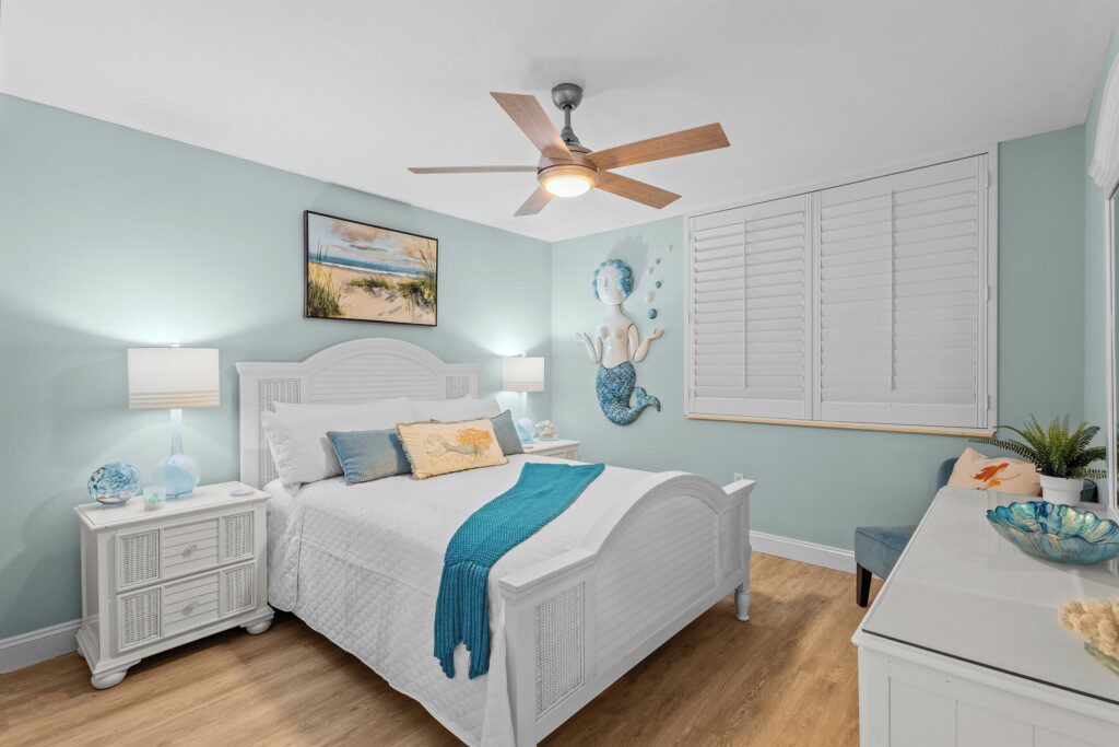 0ab2d9ca6dec42c9808da89a481acf22 LargeOriginal.jpg