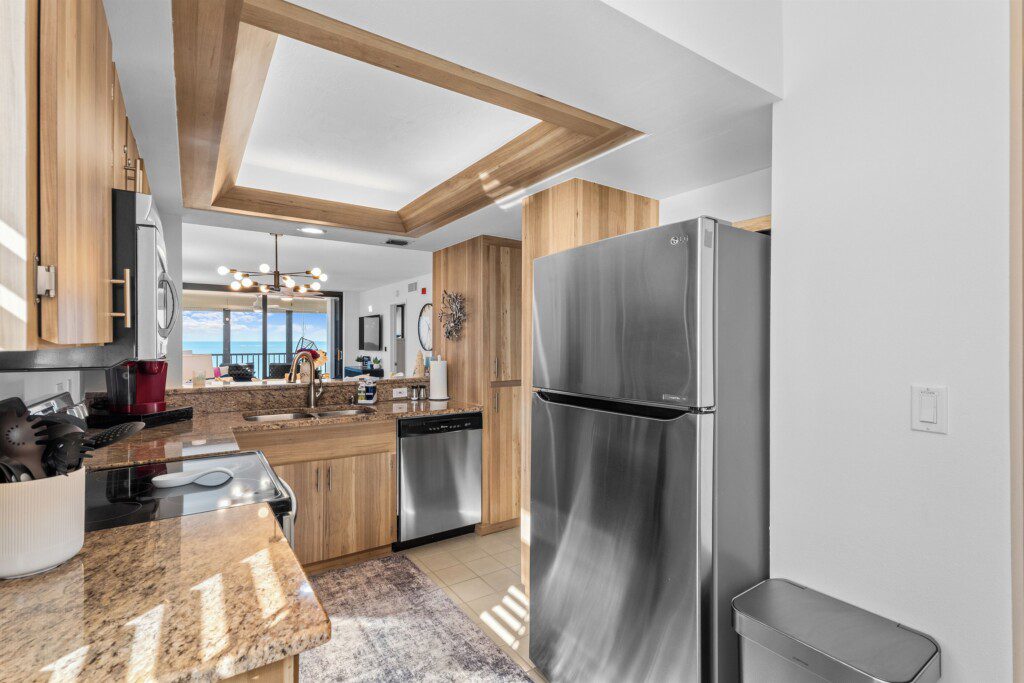 7b18d6a9d45a4ab2adfc0573bb601f9a LargeOriginal.jpg