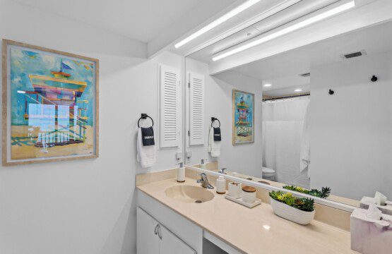 8a53329be62b4046b22b5cb205b6fc6e LargeOriginal.jpg