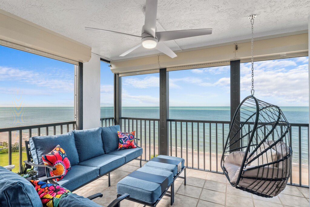 43ec713bc70d4fe6890e7b7711184812 LargeOriginal.jpg